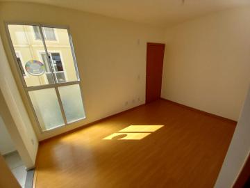 Alugar Apartamento / Padrão em Ribeirão Preto R$ 500,00 - Foto 1