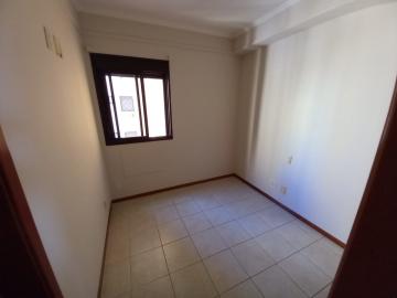 Alugar Apartamento / Padrão em Ribeirão Preto R$ 2.300,00 - Foto 4