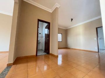 Comprar Casa / Padrão em Ribeirão Preto R$ 800.000,00 - Foto 2