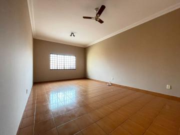 Comprar Casa / Padrão em Ribeirão Preto R$ 800.000,00 - Foto 5