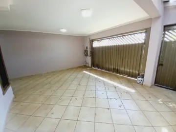 Alugar Casa / Padrão em Ribeirão Preto R$ 1.500,00 - Foto 3