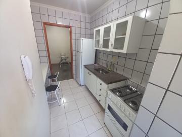 Alugar Apartamento / Padrão em Ribeirão Preto R$ 1.100,00 - Foto 3