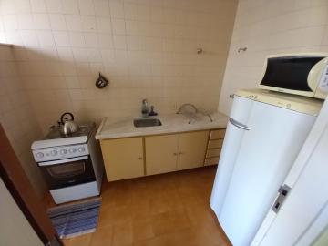 Alugar Apartamento / Kitnet em Ribeirão Preto R$ 750,00 - Foto 4