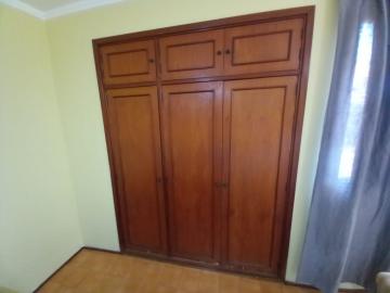 Alugar Apartamento / Kitnet em Ribeirão Preto R$ 750,00 - Foto 3