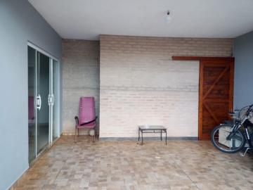 Comprar Casa / Padrão em Brodowski R$ 382.000,00 - Foto 3