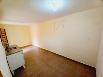 Alugar Casa / Padrão em Ribeirão Preto R$ 700,00 - Foto 4