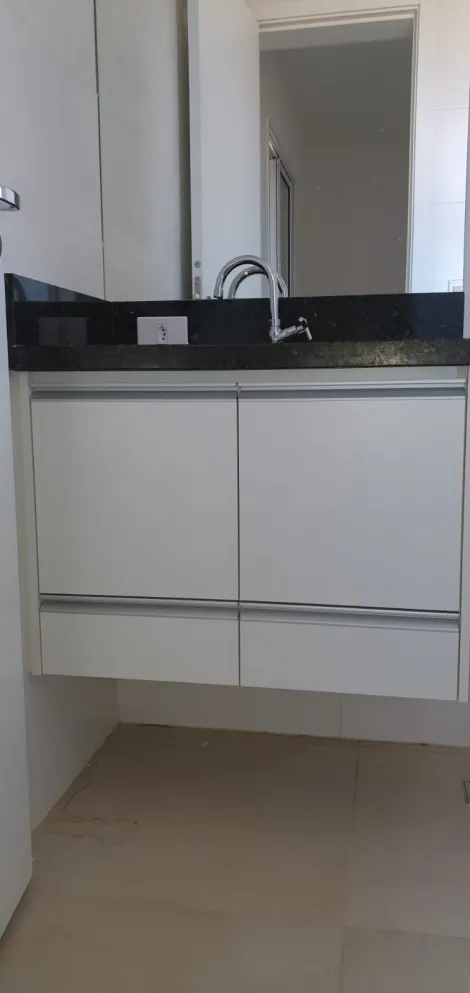 Alugar Apartamento / Padrão em Ribeirão Preto R$ 2.000,00 - Foto 12