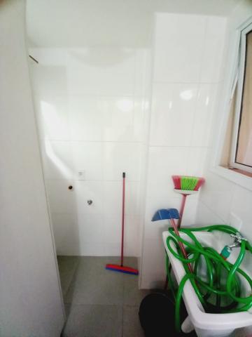 Alugar Apartamento / Padrão em Ribeirão Preto R$ 1.200,00 - Foto 10