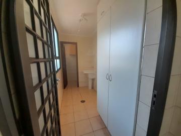 Alugar Apartamento / Padrão em Ribeirão Preto R$ 1.700,00 - Foto 9