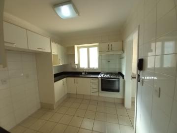 Alugar Apartamento / Padrão em Ribeirão Preto R$ 1.800,00 - Foto 9