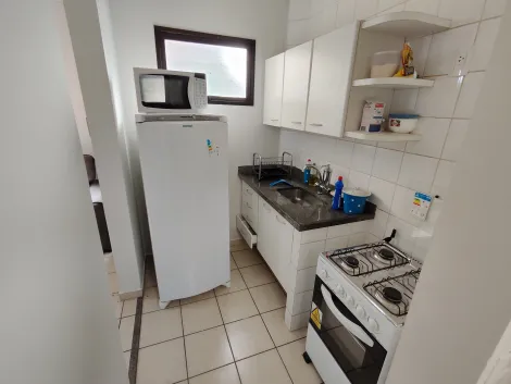 Alugar Apartamento / Padrão em Ribeirão Preto R$ 1.300,00 - Foto 11