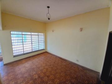 Alugar Casa / Padrão em Ribeirão Preto R$ 2.500,00 - Foto 2