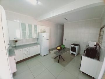 Alugar Casa / Padrão em Ribeirão Preto R$ 1.700,00 - Foto 10