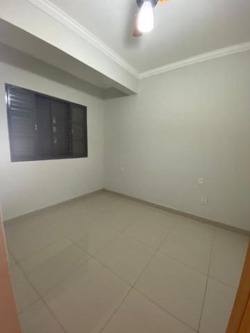 Alugar Casa / Padrão em Ribeirão Preto R$ 2.200,00 - Foto 3