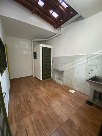 Alugar Casa / Padrão em Ribeirão Preto R$ 2.200,00 - Foto 9