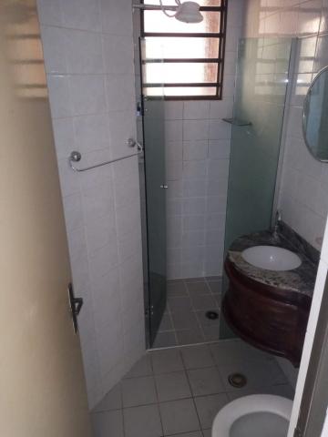 Alugar Apartamento / Padrão em Ribeirão Preto R$ 1.600,00 - Foto 5