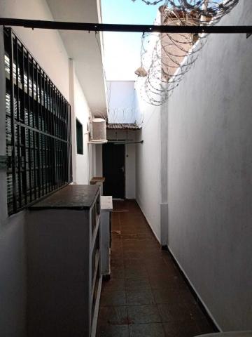 Alugar Casa / Padrão em Ribeirão Preto R$ 1.600,00 - Foto 10