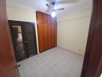 Alugar Apartamento / Padrão em Ribeirão Preto R$ 800,00 - Foto 8