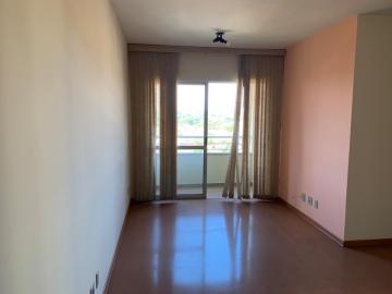 Apartamento / Padrão em Araraquara 