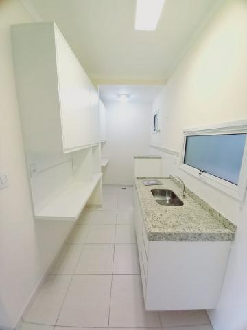 Alugar Apartamentos / Padrão em Ribeirão Preto R$ 1.800,00 - Foto 6