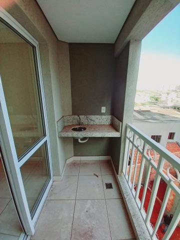 Alugar Apartamentos / Padrão em Ribeirão Preto R$ 1.800,00 - Foto 9