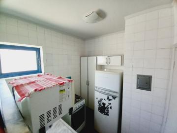 Alugar Apartamentos / Padrão em Ribeirão Preto R$ 650,00 - Foto 5