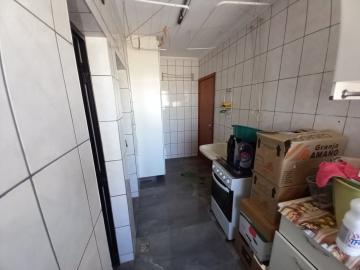 Alugar Apartamento / Padrão em Ribeirão Preto R$ 1.600,00 - Foto 9