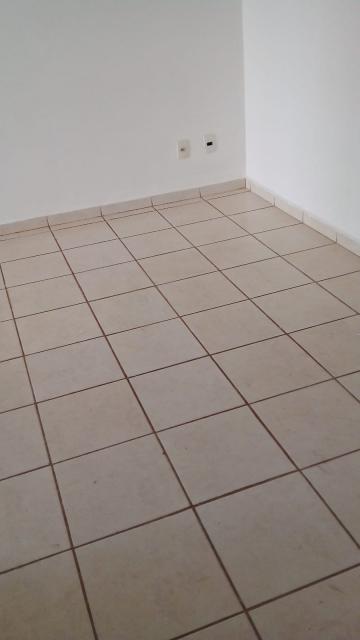 Alugar Apartamento / Padrão em Ribeirão Preto R$ 900,00 - Foto 6