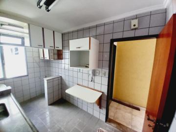 Alugar Apartamento / Padrão em Ribeirão Preto R$ 700,00 - Foto 3