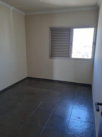 Alugar Apartamento / Padrão em Ribeirão Preto R$ 1.500,00 - Foto 14