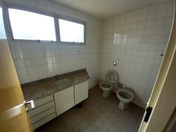 Alugar Apartamentos / Padrão em Ribeirão Preto R$ 1.800,00 - Foto 17