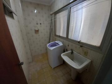 Alugar Apartamento / Padrão em Ribeirão Preto R$ 1.100,00 - Foto 6