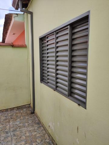 Alugar Casa / Padrão em Ribeirão Preto R$ 700,00 - Foto 7