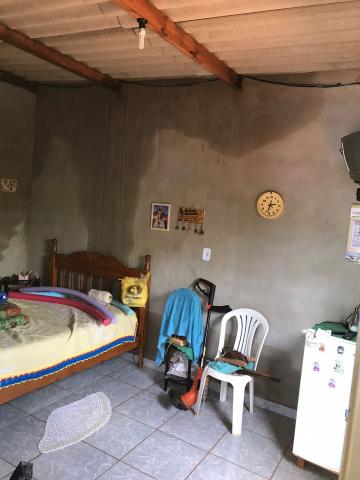 Comprar Casa / Padrão em Serrana R$ 170.000,00 - Foto 2