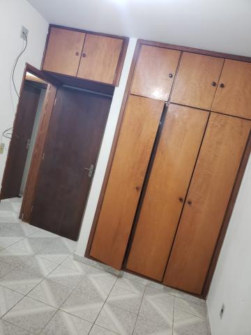 Alugar Apartamento / Padrão em Ribeirão Preto R$ 600,00 - Foto 8