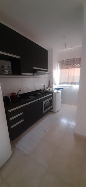 Alugar Apartamento / Padrão em Ribeirão Preto R$ 1.000,00 - Foto 2