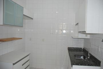 Alugar Apartamento / Padrão em Ribeirão Preto R$ 1.700,00 - Foto 11