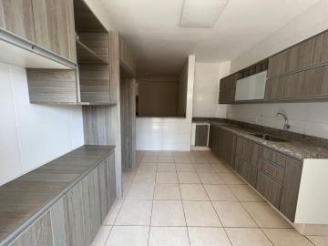 Alugar Apartamento / Padrão em Ribeirão Preto R$ 1.600,00 - Foto 6