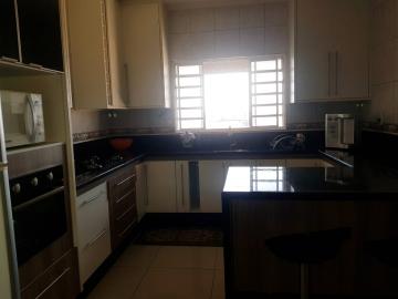 Casa / Padrão em Campinas Alugar por R$0,00