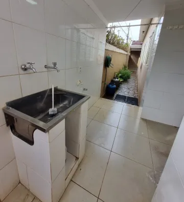 Alugar Casas / Padrão em Ribeirão Preto R$ 2.600,00 - Foto 9