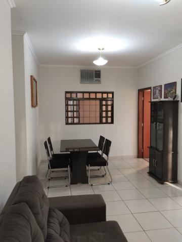 Casa / Padrão em Ribeirão Preto , Comprar por R$390.000,00