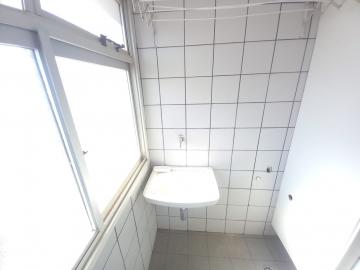 Alugar Apartamento / Padrão em Ribeirão Preto R$ 800,00 - Foto 3