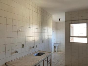 Alugar Apartamentos / Padrão em Ribeirão Preto R$ 1.180,00 - Foto 3