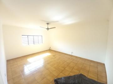 Casa / Padrão em Ribeirão Preto Alugar por R$1.500,00