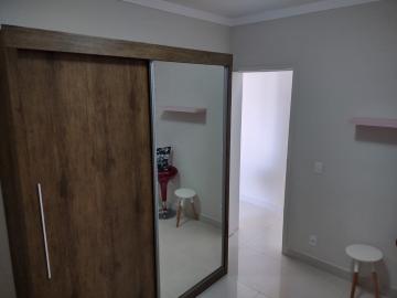 Alugar Apartamento / Padrão em Ribeirão Preto R$ 1.600,00 - Foto 5