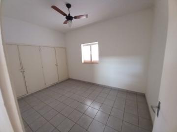 Alugar Casa / Padrão em Ribeirão Preto R$ 1.400,00 - Foto 7