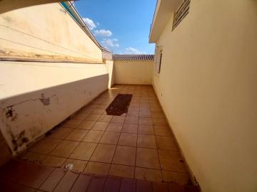 Alugar Casa / Padrão em Ribeirão Preto R$ 1.400,00 - Foto 13