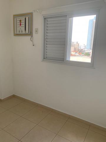 Alugar Apartamento / Padrão em Ribeirão Preto R$ 1.500,00 - Foto 9