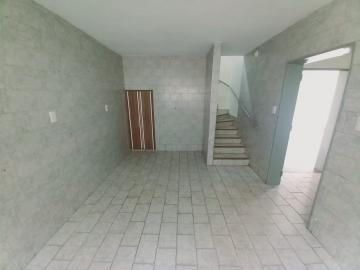 Alugar Casas / Padrão em Ribeirão Preto R$ 1.300,00 - Foto 11