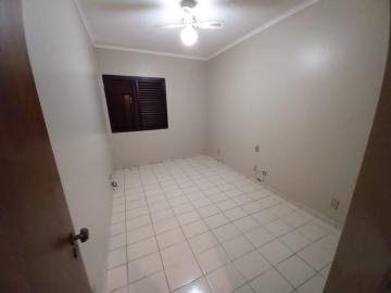 Alugar Apartamento / Padrão em Ribeirão Preto R$ 1.700,00 - Foto 11